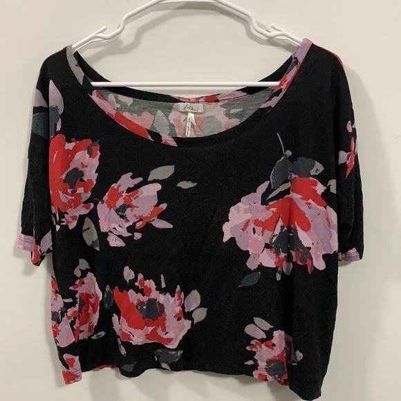 Kirra Crop top Floral pattern rayon Sz XS - Picture 1 of 5